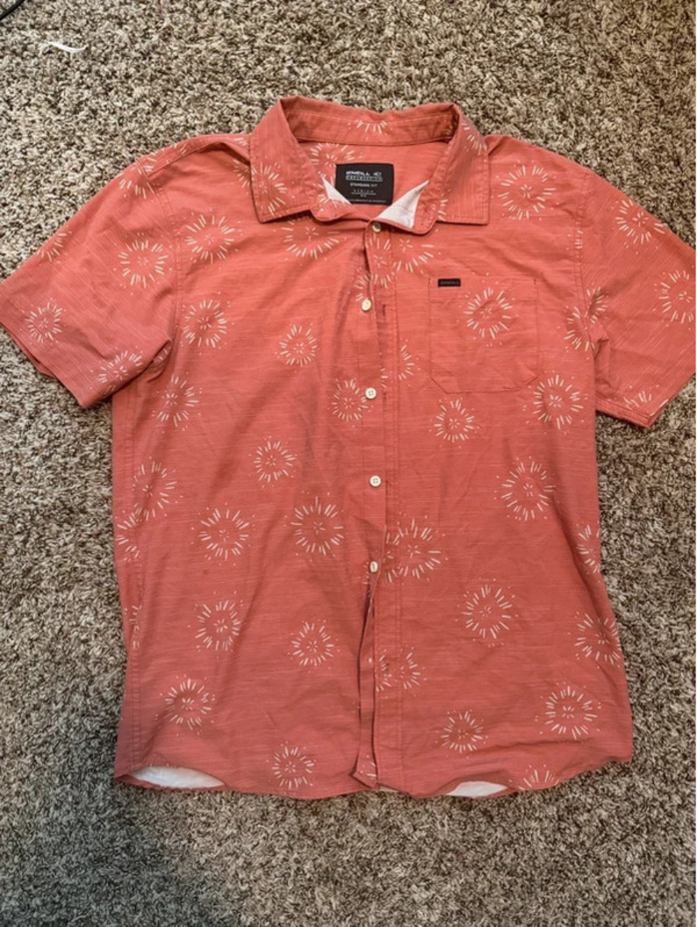 O’ Neill men’s medium firework pattern button down shirt